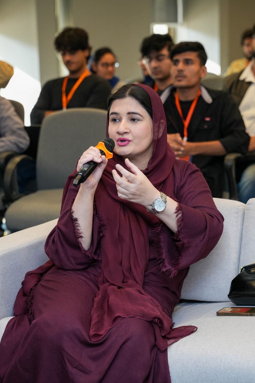 Zunaira Omar speaking at an industry session